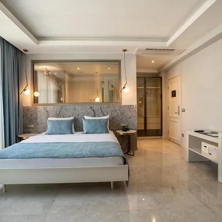 Muhtar Bed & Breakfast *